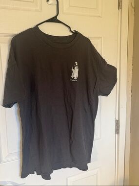 aerie Black Short-Sleeve Graphic Tee with “Feelin Witchy” graphic